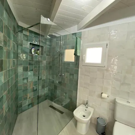 Bungalow With Private Terrace, New Apartman